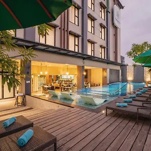 Kamaniiya Petitenget Seminyak